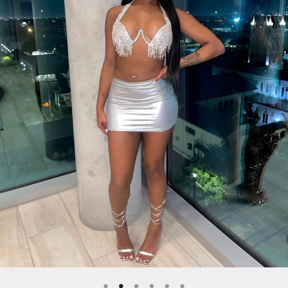 Two piece skirt set